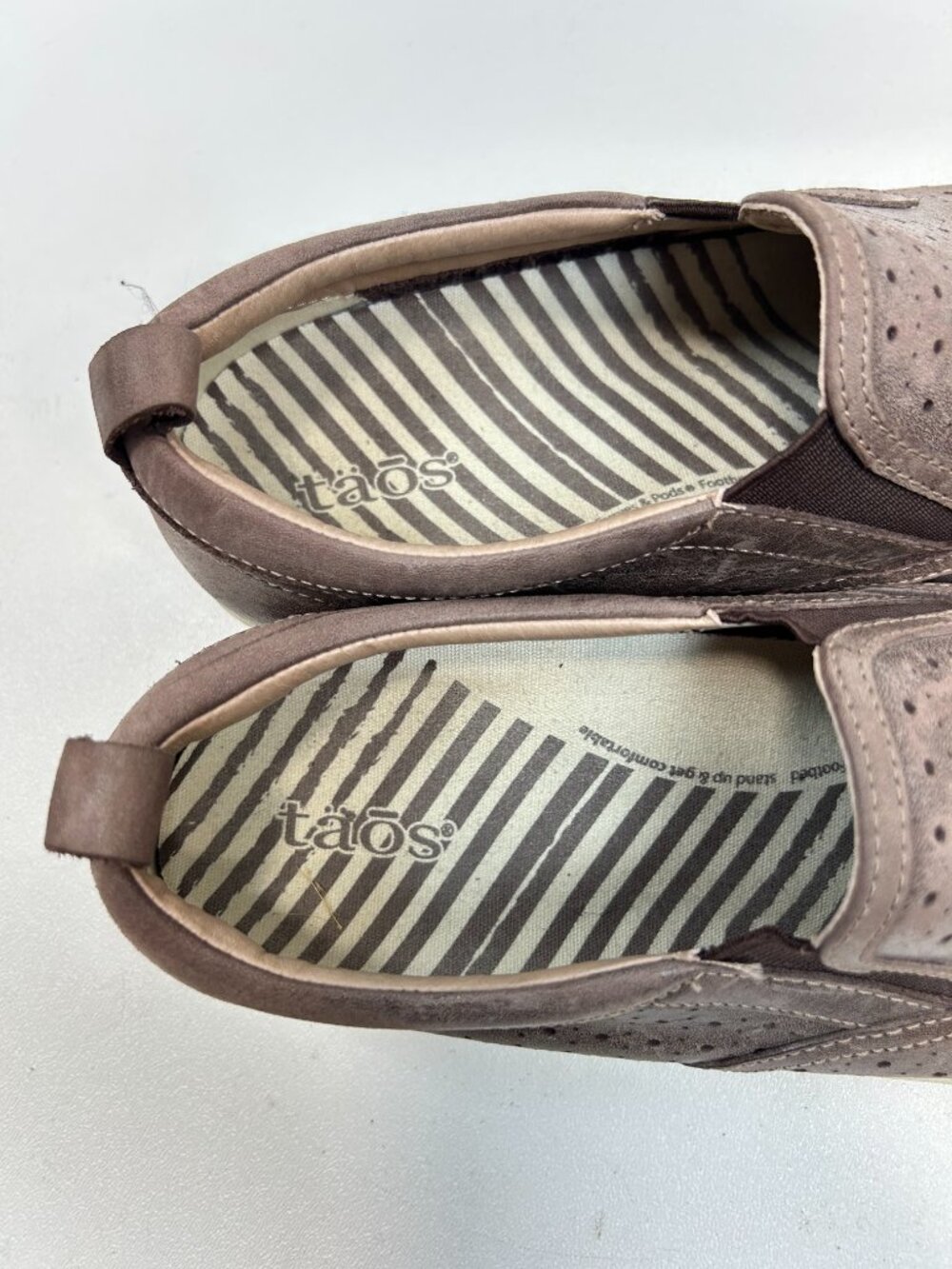 TAOS Court Shoes Slip-On Size 9 Brown Leather Sneakers Loafers - Picture 7 of 10